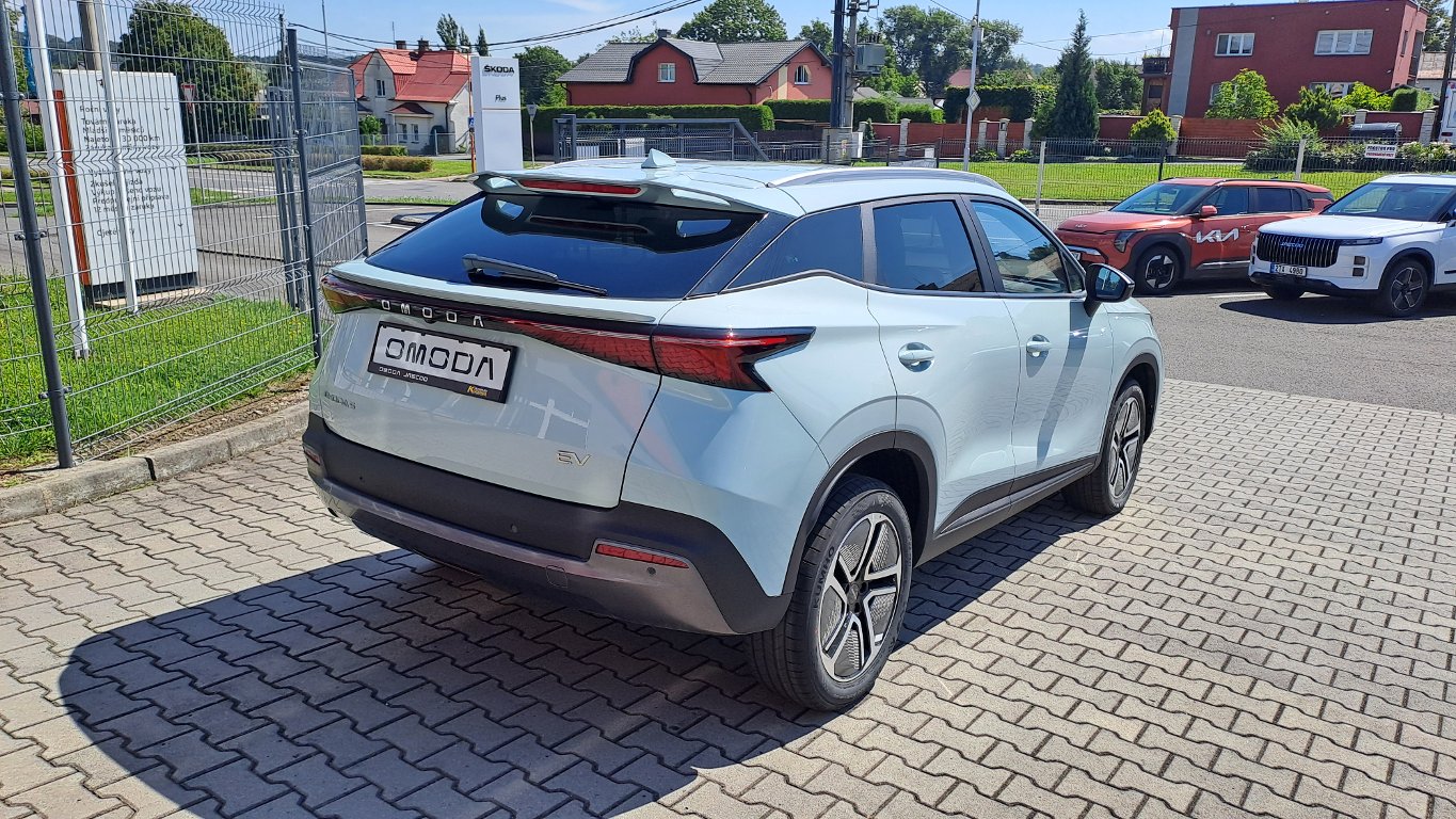 OMODA 5 EV